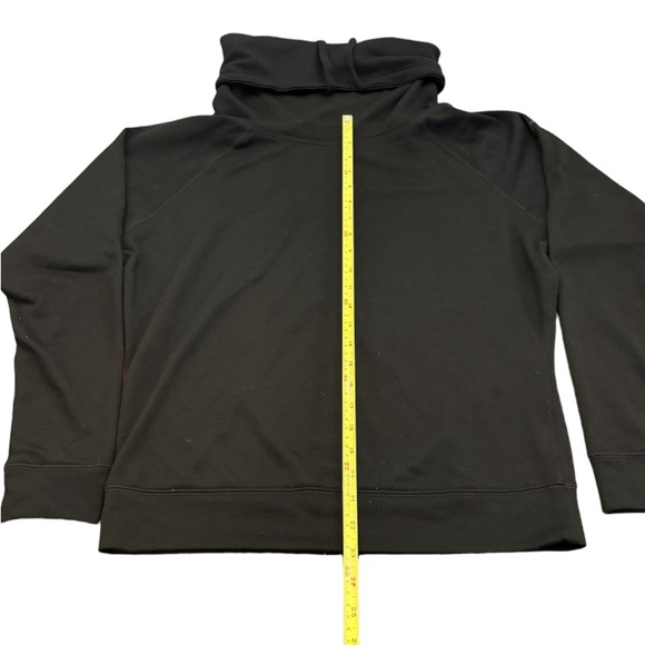 Nike Dry Fit women’s, pull over sweatshirt size small - Picture 4 of 5